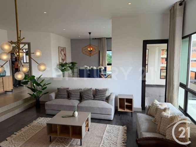 Apartamento de 3 alcobas en venta en Alejandría, Medellín, 277 m² · foto 12 de 24