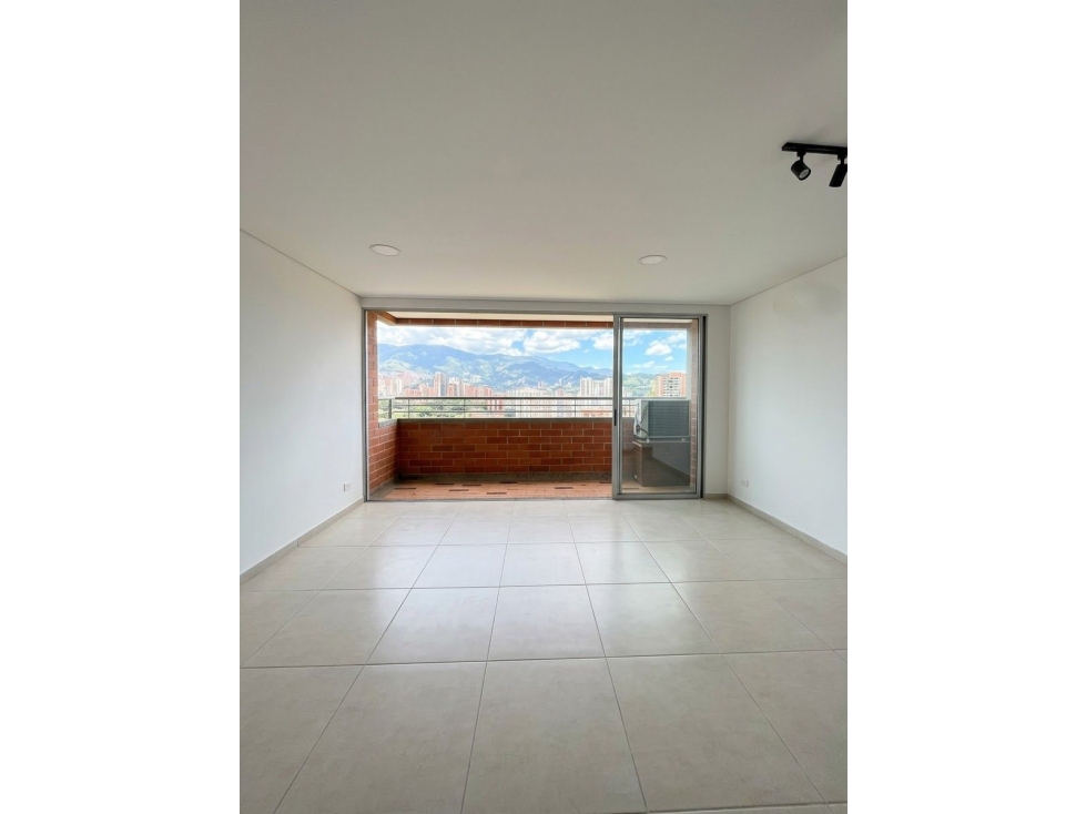 2BR Apartment in Ditaires (70 m²) - 3