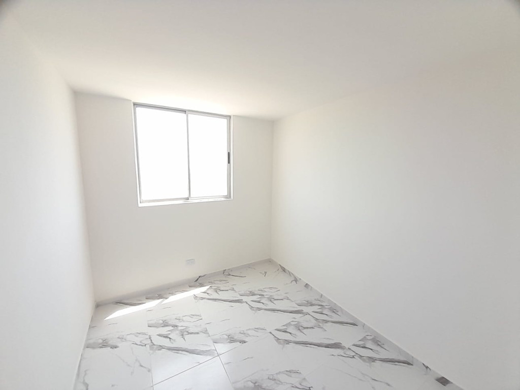 Apartamento en arriendo en Ciudad Mallorquin, Barranquilla · foto 3 de 18