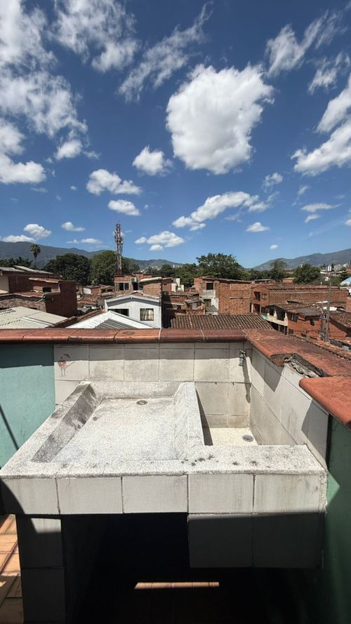 Casa de 4 alcobas en venta en Rodeo Alto, Medellín, 110 m² · foto 11 de 11
