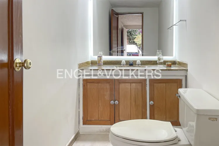 Casa en venta en Gratamira, Bogotá · foto 5 de 18