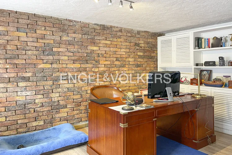Casa en venta en Gratamira, Bogotá · foto 3 de 18