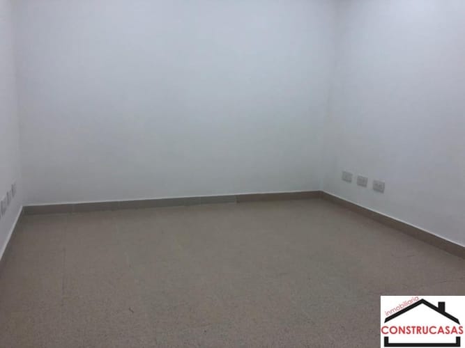 Oficina en arriendo en La Florida, Medellín, 37 m² · foto 9 de 15