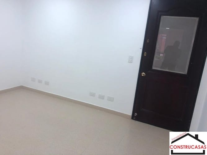 Oficina en arriendo en La Florida, Medellín, 37 m² · foto 12 de 15