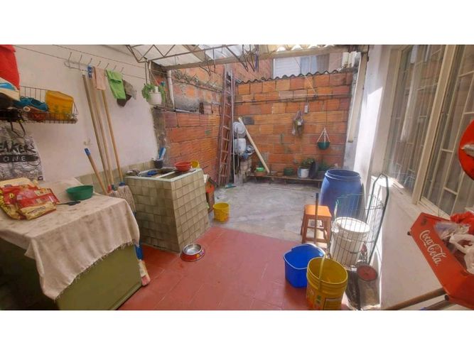 Casa de 4 alcobas en venta en Super Manzana 10, Bogotá, 180 m² · foto 9 de 23