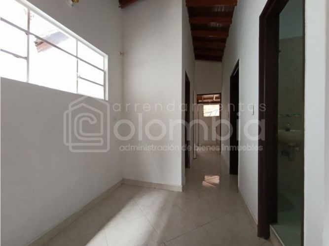 Casa de 5 alcobas en venta en Alcala, Envigado, 137 m² · foto 8 de 16