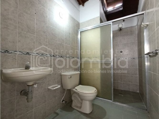 Casa de 5 alcobas en venta en Alcala, Envigado, 137 m² · foto 9 de 16
