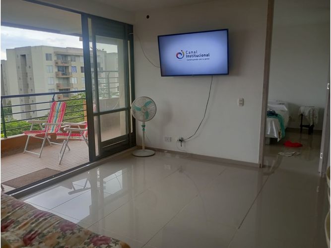 Apartamento de 3 alcobas en venta en Las Palmas, Ricaurte, 93 m² · foto 5 de 17