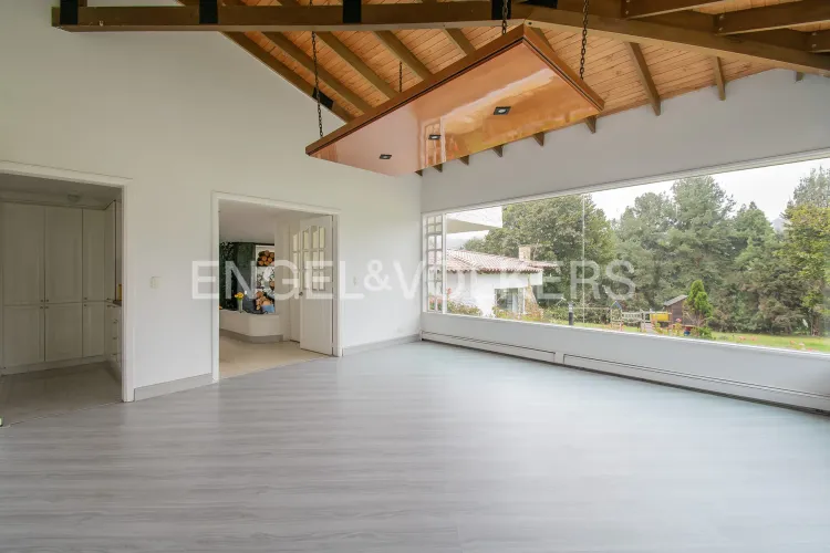 Casa de 6 alcobas en venta en Yerbabuena, Chía, 800 m² · foto 5 de 20
