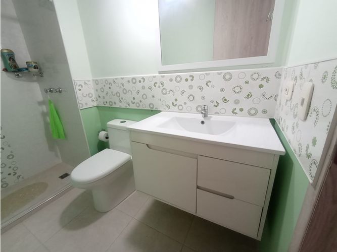 Apartamento de 3 alcobas en venta en Las Palmas, Ricaurte, 93 m² · foto 15 de 17
