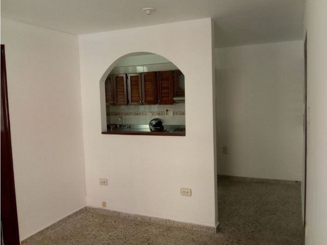 Casa de 5 alcobas en venta en Buenos Aires, Medellín, 165 m² · foto 2 de 24
