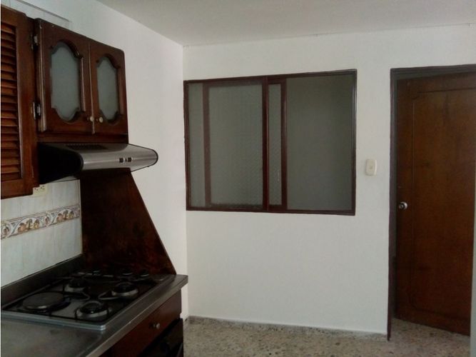 Casa de 5 alcobas en venta en Buenos Aires, Medellín, 165 m² · foto 7 de 24