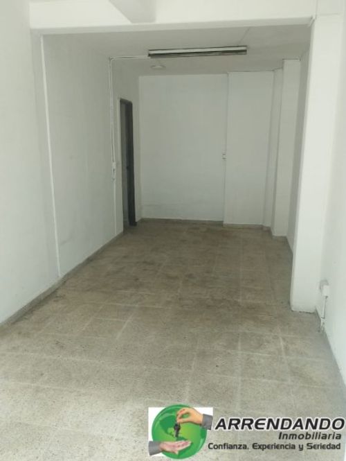 Local en arriendo en Las Mercedes, Itagüí, 15 m² · foto 3 de 4
