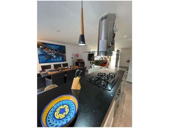Casa de 4 alcobas en venta en Ciudad Jardin, Cali, 193 m² · foto 14 de 19