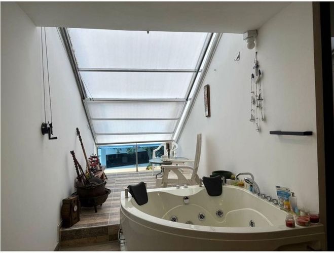 Casa de 4 alcobas en venta en Ciudad Jardin, Cali, 193 m² · foto 4 de 19