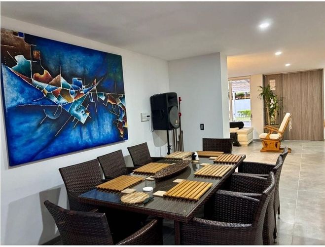 Casa de 4 alcobas en venta en Ciudad Jardin, Cali, 193 m² · foto 18 de 19