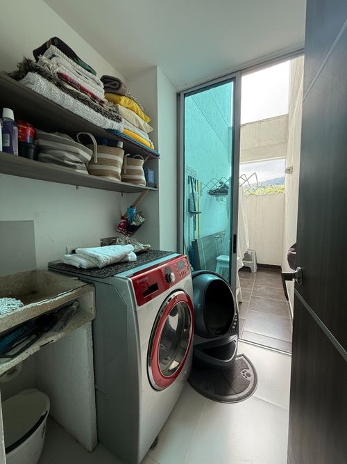 Apartamento en venta en Las Lomitas, Sabaneta · foto 18 de 22