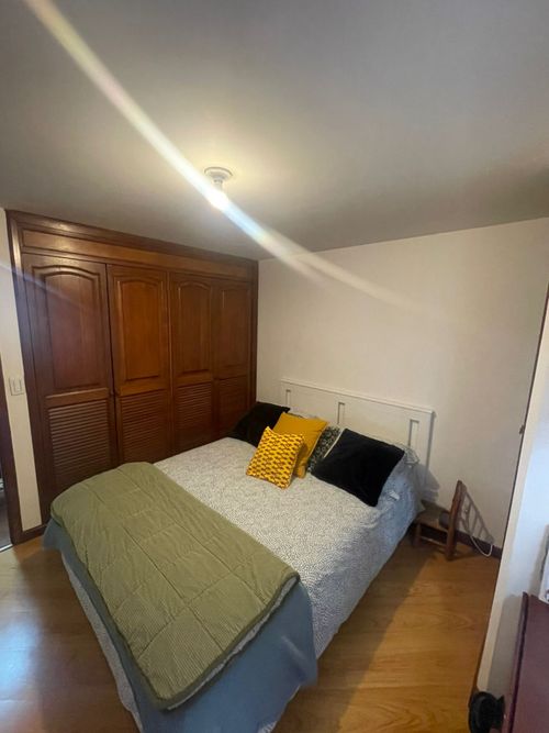 Apartamento de 3 alcobas en venta en Santa Barbara Occidental, Bogotá, 150 m² · foto 9 de 21