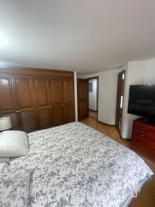 Apartamento de 3 alcobas en venta en Santa Barbara Occidental, Bogotá, 150 m² · foto 20 de 21