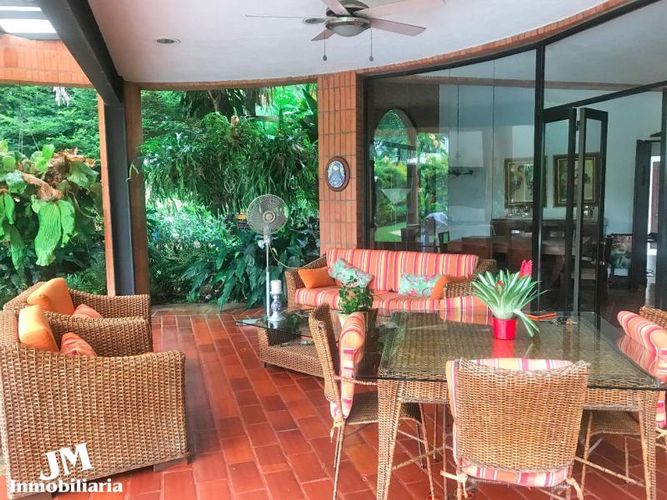 Casa de 4 alcobas en venta en Pance, Cali, 450 m² · foto 3 de 22