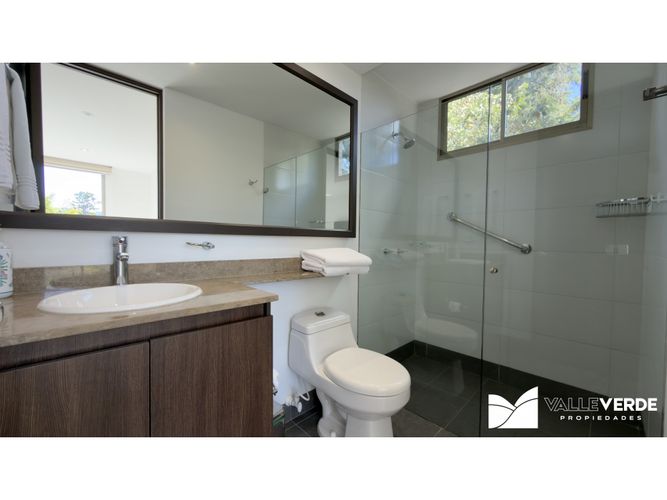 Apartamento de 2 alcobas en venta en Llano Grande, Rionegro, 100 m² · foto 8 de 16