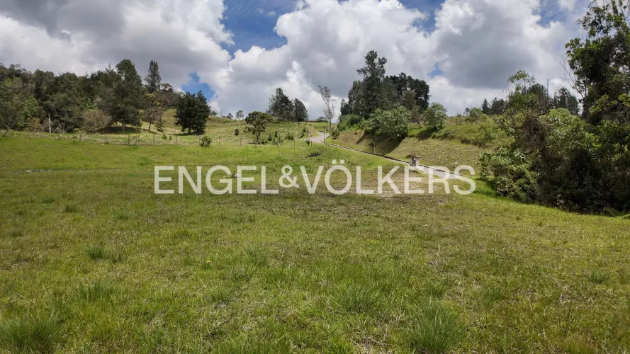 Lote en venta en Las Palmas, Envigado · foto 11 de 11
