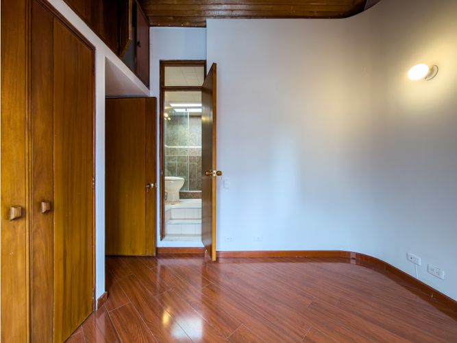 Casa de 2 alcobas en venta en Santa Bibiana, Bogotá, 116 m² · foto 21 de 23