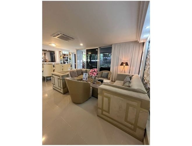 Apartamento de 4 alcobas en venta en Pance, Cali, 190 m² · foto 18 de 19
