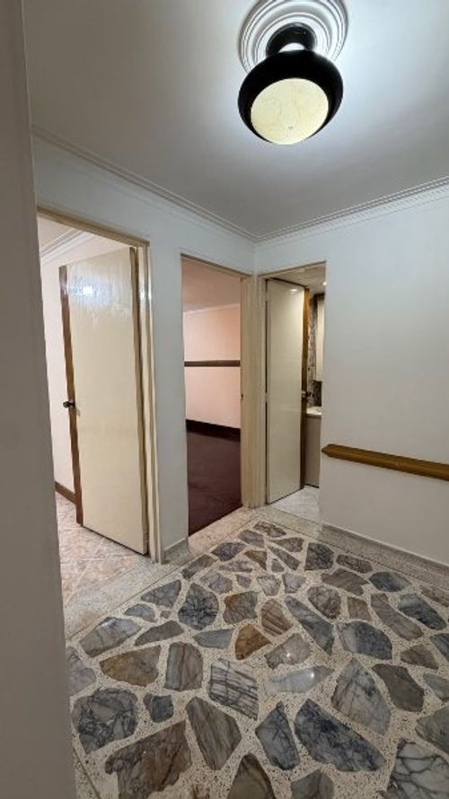 Apartamento de 4 alcobas en venta en Cuarta Brigada, Medellín, 112 m² · foto 9 de 17