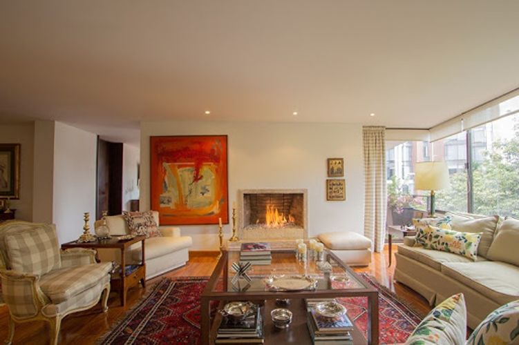 Apartamento en venta en Los Rosales, Bogotá · foto 2 de 22