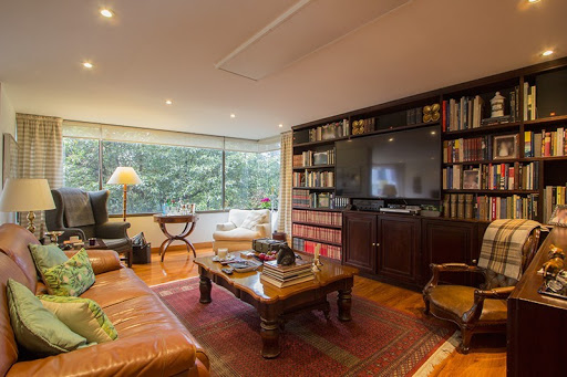Apartamento en venta en Los Rosales, Bogotá · foto 6 de 22