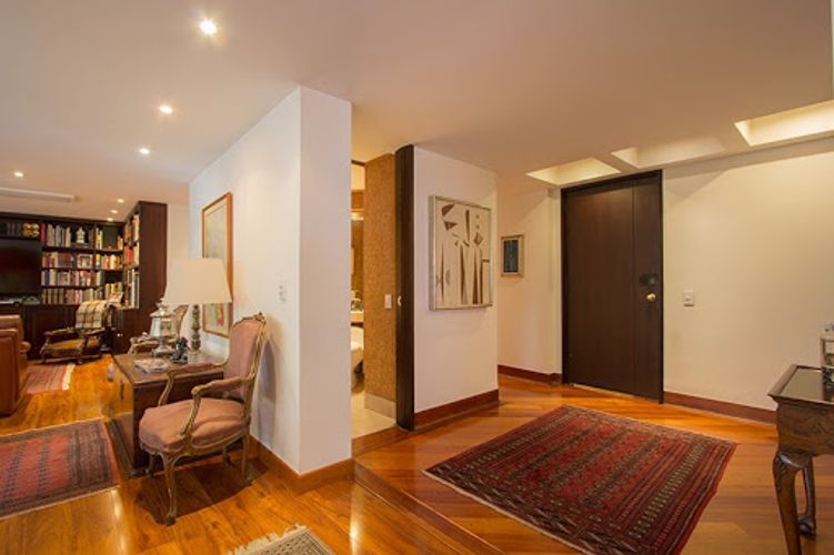 Apartamento en venta en Los Rosales, Bogotá · foto 10 de 22