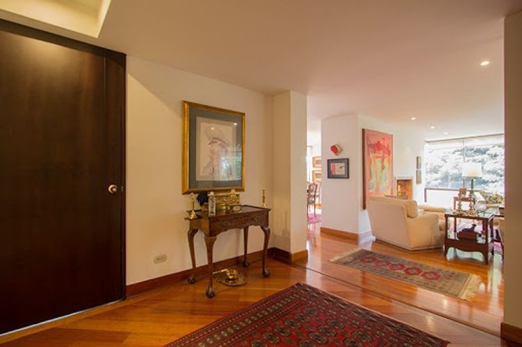 Apartamento en venta en Los Rosales, Bogotá · foto 11 de 22
