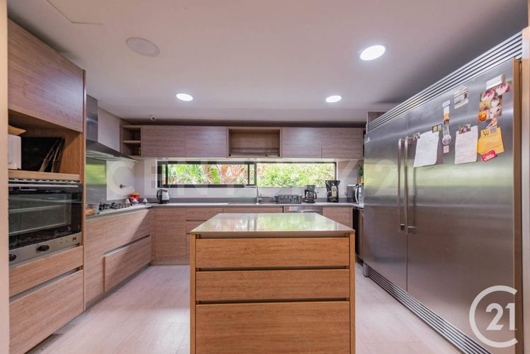 Edificio en venta en Provenza, Medellín, 988 m² · foto 20 de 22
