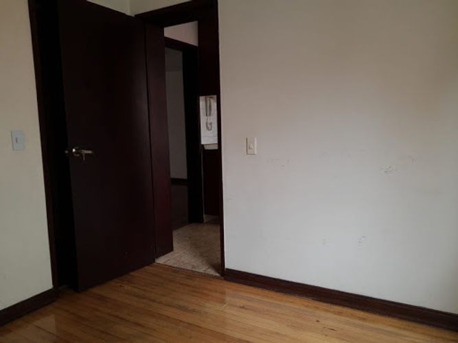 Apartamento de 4 alcobas en venta en Parque Central Bavaria, Bogotá, 150 m² · foto 2 de 19