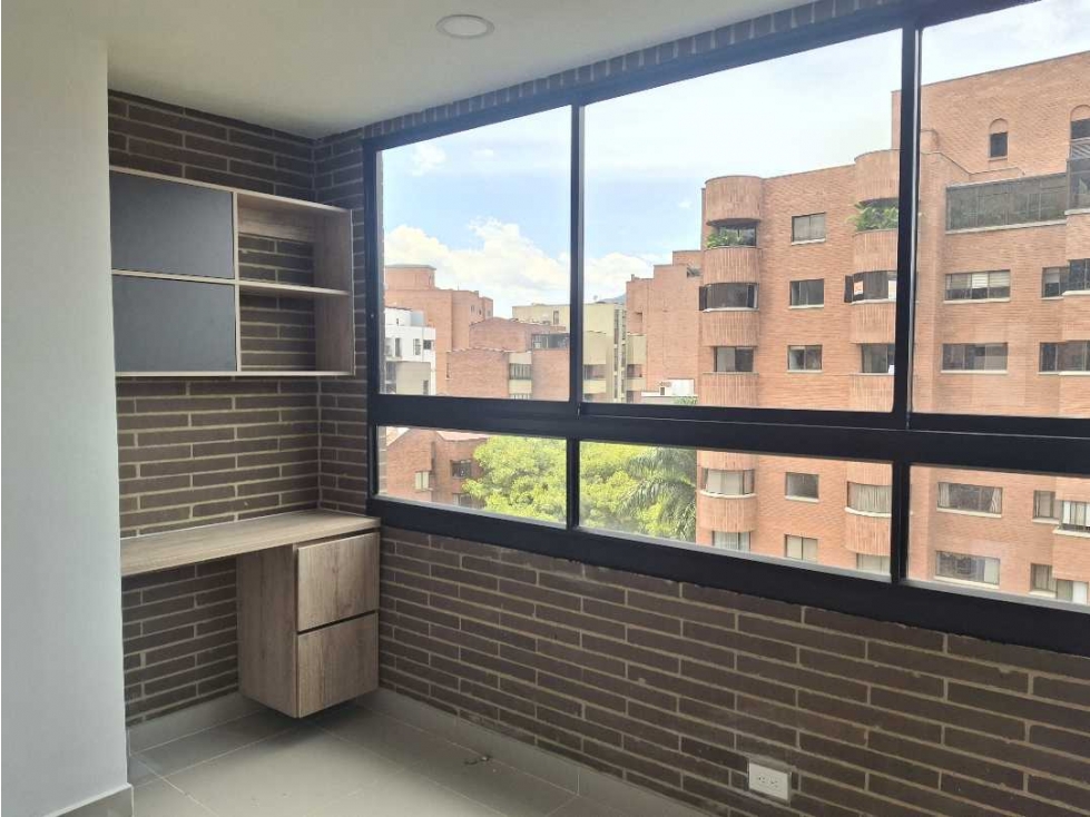 Apartaestudio en arriendo en Laureles, Medellín · foto 9 de 12
