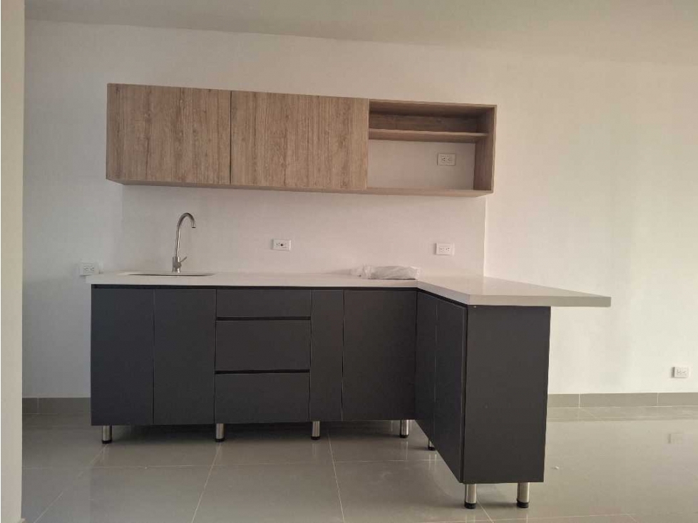 Apartaestudio en arriendo en Laureles, Medellín · foto 11 de 12