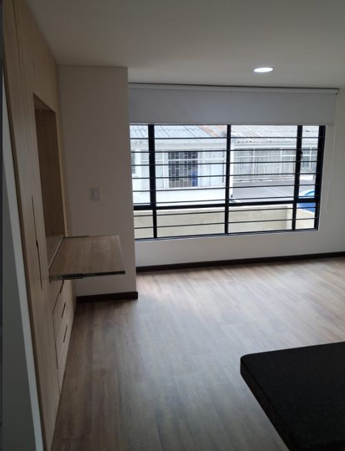 Apartaestudio en venta en Belalcazar, Bogotá, 27 m² · foto 2 de 10