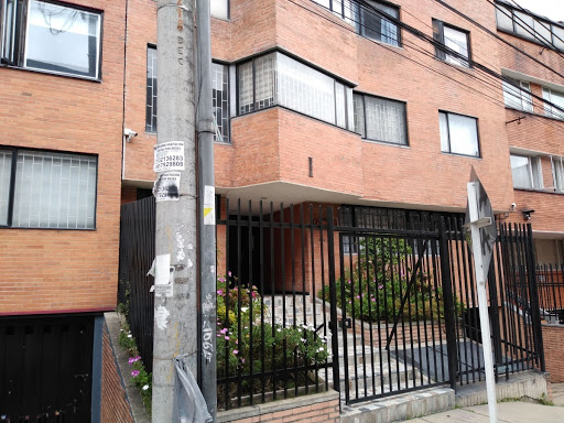 Apartamento en venta en Chapinero Alto, Bogotá · foto 2 de 24