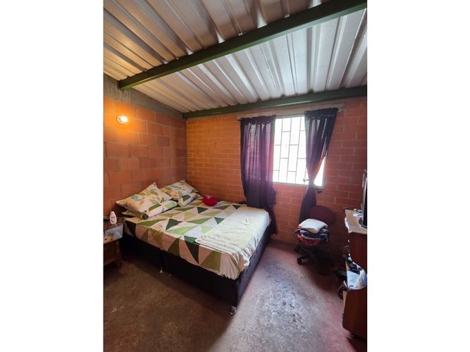 Casa de 2 alcobas en venta en Compartir Sector I, Soacha, 52 m² · foto 11 de 20