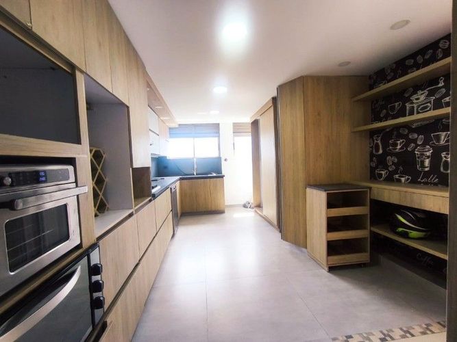 Apartamento de 4 alcobas en arriendo en Otraparte, Envigado, 190 m² · foto 2 de 22