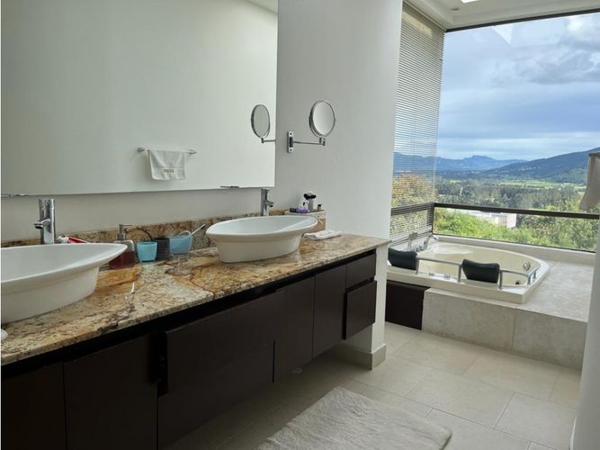 Casa de 4 alcobas en venta en Aposentos Parte Alta, Sopó, 750 m² · foto 15 de 24