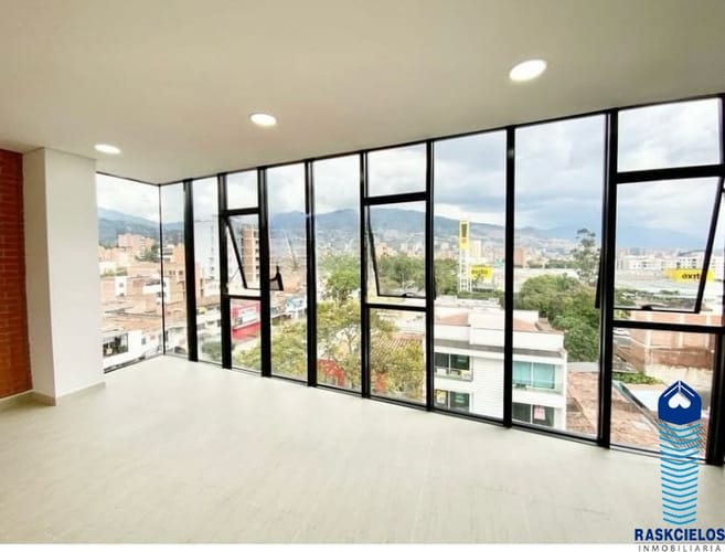 Local en venta en Las Acacias, Medellín, 137 m² · foto 7 de 9