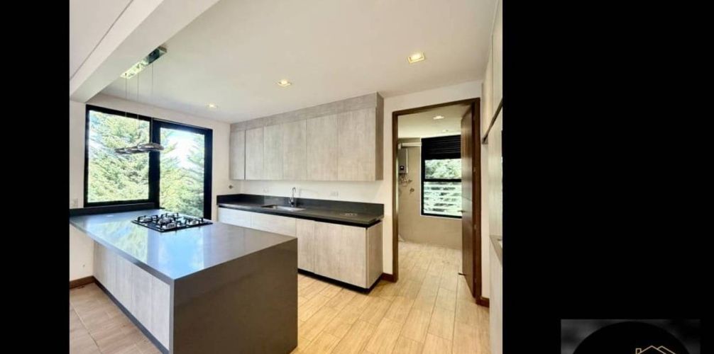 Casa de 4 alcobas en venta en El Retiro · foto 8 de 20