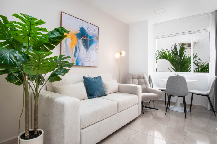 Studio for rent in Cuarto de legua - guadalupe, Cali