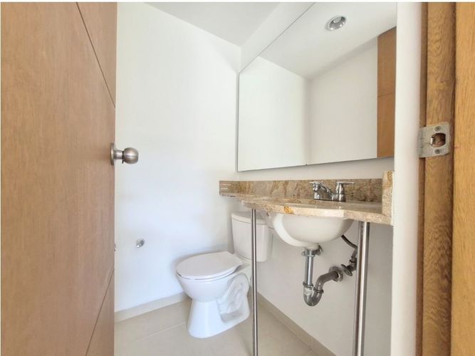 Apartaestudio en venta en El Tesoro, Medellín, 56 m² · foto 12 de 13