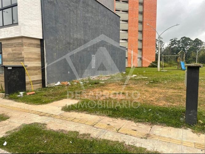 Lote en venta en Barro Blanco, Rionegro, 98 m² · foto 3 de 6