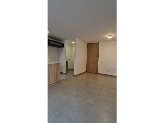 Apartamento de 2 alcobas en venta en Rionegro, 97 m² · foto 3 de 9