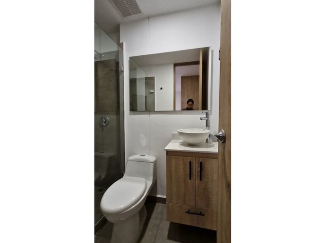 Apartamento de 2 alcobas en venta en Rionegro, 97 m² · foto 9 de 9
