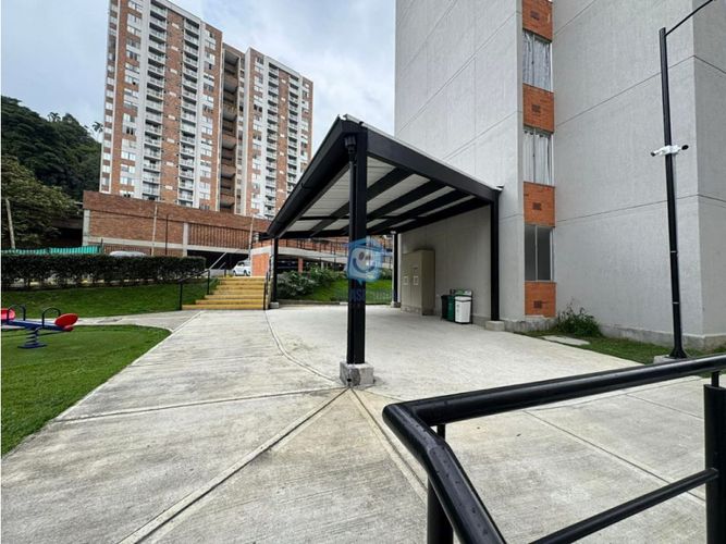 Apartamento de 2 alcobas en venta en Barajas, Pereira, 47 m² · foto 8 de 12